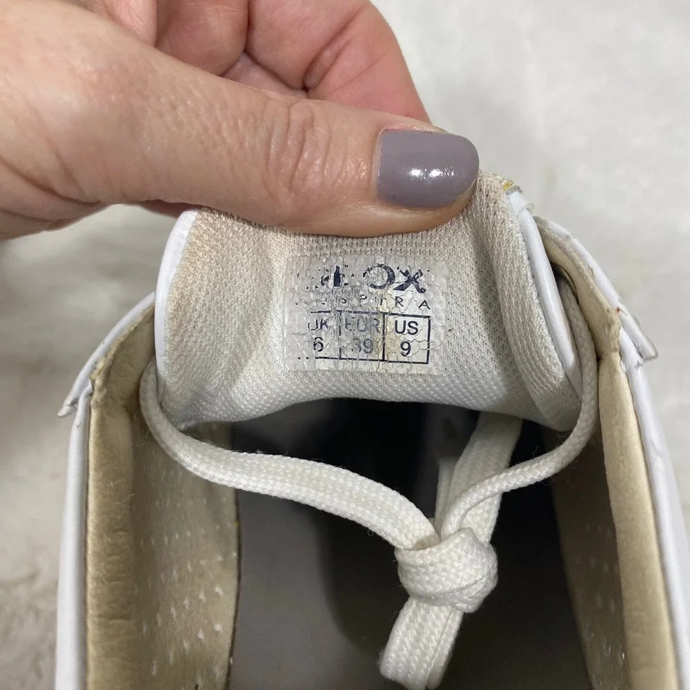 Geox Jayden B White Leather Sneakers Gold Detail Perforated Low Top Casual Shoes